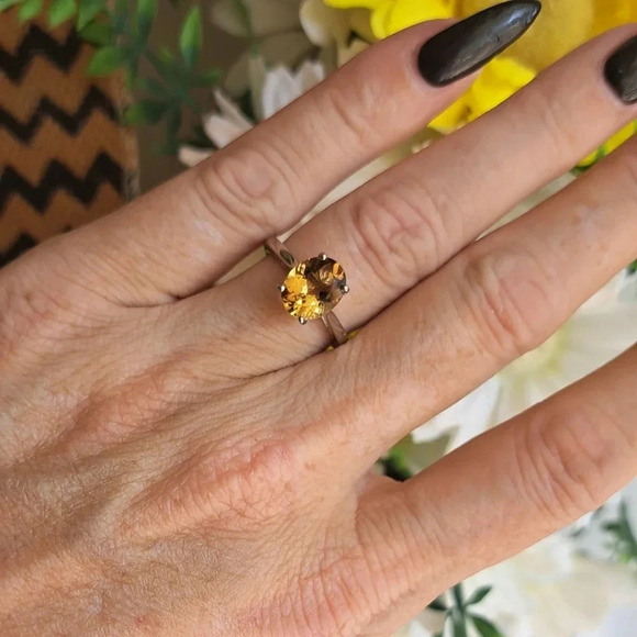 Golden Scapolite Solitaire Ring In 925 Sterling Silver. - Picture 2 of 6